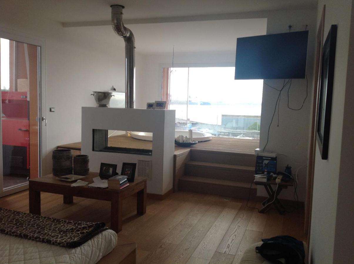 Vista Mar Apartment Brindisi Exterior foto